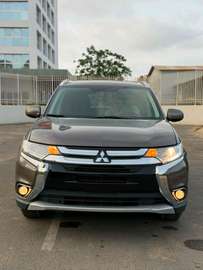 Mitsubishi outlander  automatic