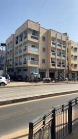 Cite fadia commercialle sur la route de BRT R+3