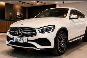 Mercedes benz glc 300