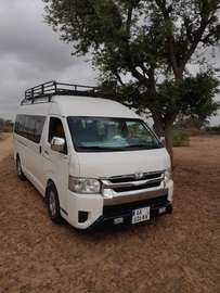 minibus de 11, 14 et 27 places