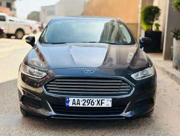 Location Ford Fusion