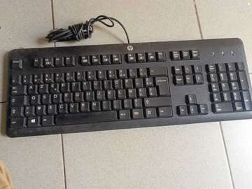 Clavier filaire HP AZERTY USB noir bureau maison