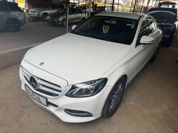 Mercedes C300 année 2016