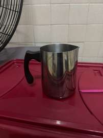 pot verseur méttalique