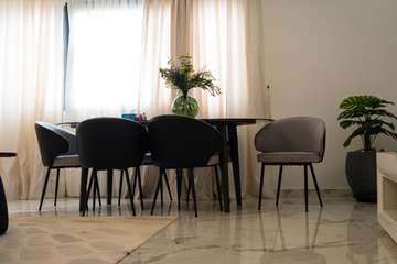 Appartement à vendre à sacré cœur 2 rue goudronnée