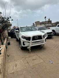 Pickup Mazda Blanc