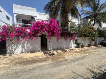 Villa à louer Ngor Almadie acoté du casino cap vert