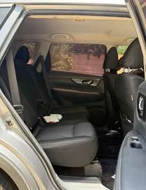 Nissan rouge