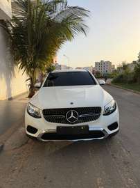 Mercedes Benz 2019