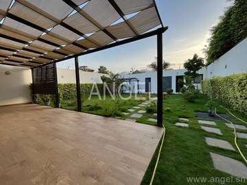 Ref_1620_GL  Villa en R+1 à louer avec jardin aux Almadies