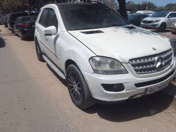 Mercedes ML 350 4MATIC 2010