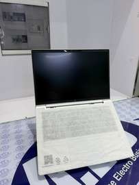 Hp elitebook 8 AI GLi 16