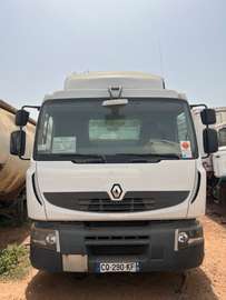 Camion porteur 10 tonnes