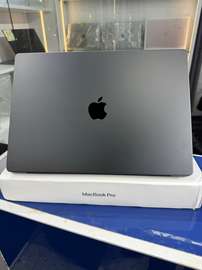 MacBook Pro M4 Pro 16 Pouces Ram 48Go SSD 1To