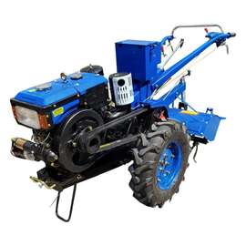 Motoculteur essence puissant pneus tout-terrain