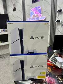 PS5 SLIM scellé avec lecteur cd + Jeux offert