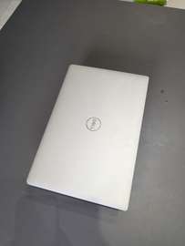 Ordinateur portable dell i5 10th / ssd 512gv / 16gb ram