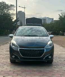 Peugeot 208 2016