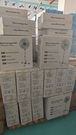 Ventilateur sur pied puissant bleu réglable