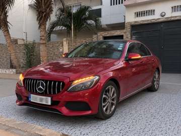 Mercedes C300 2016 – Très belle, Élégante, Full options