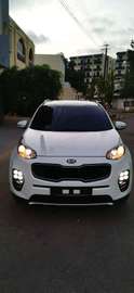 Kia Sportage 2017 Blanc SUV Confort Sécurité