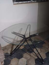 Table à manger à vendre