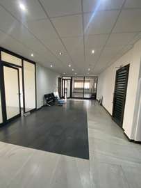 Plateau de Bureau à Louer