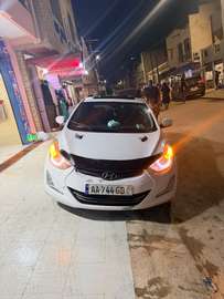 Hyundai Elantra 2015