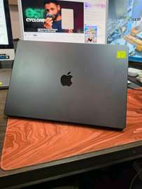 MacBook Pro 16 M3