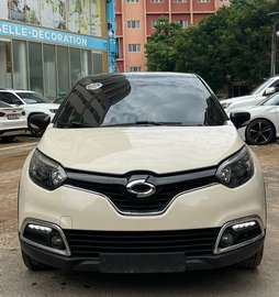 RENAULT QM3 Année: 2016
