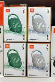 Mini enceinte JBL GO3 Clip 4 et Winds 3S