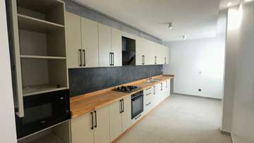 Appartement 3 chambes salon derrière Onomo (150m2)