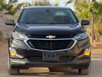 Chevrolet Equinox 2020 SUV noir essence