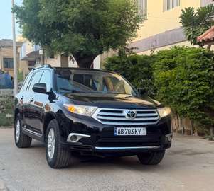 TOYOTA HIGHLANDER LIMITED AWD 2013