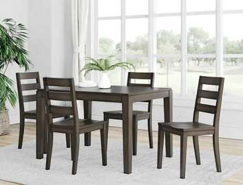 Ensemble table à manger en bois d'acajou avec quatre chaises