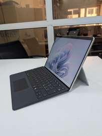 Surface Pro 9 SQ3 16g de ram 512