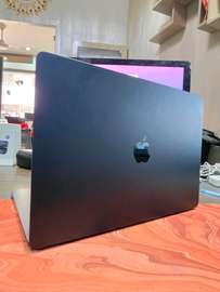 MacBook Air M4