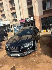 Location de voiture Renault SM6