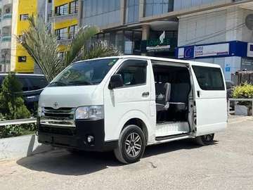 Location Vann - minibus  - 9 - 15 places
