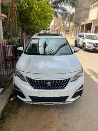 PEUGEOT 4008  2017