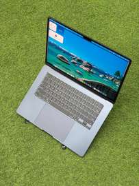 💻 MacBook Air 15” M4 — 2025 🍏