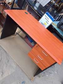 Table bureaux bois massif
