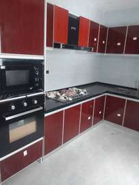appartement a louer à mamelles cite makiou faye