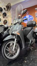 Honda Lesgo 150 CC année 2019, avec Cmc