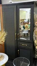 Armoire de rangement 4 battants