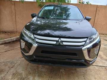 Mitsubishi éclipse cross noire