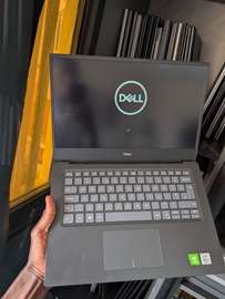 Dell  i7 10th / SSD 512gb /16gb ram / nvdia 2gb dédiée