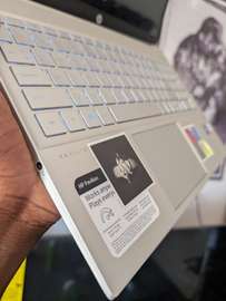 HP Pavilion/i7 11th gen /512gb /16gb ram
