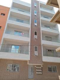 APPARTEMENT AUX MAMELLES