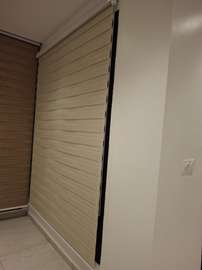 Store Salon A vendre